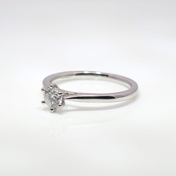 Platinum 0.30ct Solitaire Diamond Engagement Ring