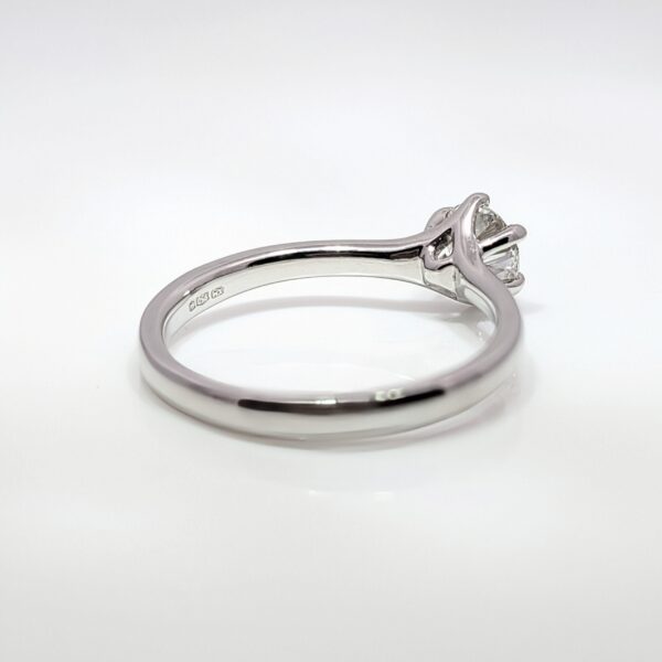 Platinum 0.60ct Round Brilliant Cut Diamond Engagement Ring