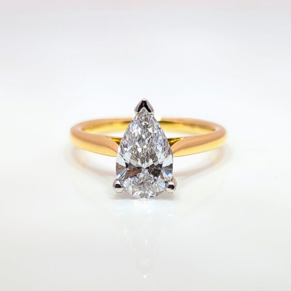 This Pear Shaped Lab Grown Diamond is 1.38cts in size, D Colour and VS1 Clarity and comes with IGI certification.