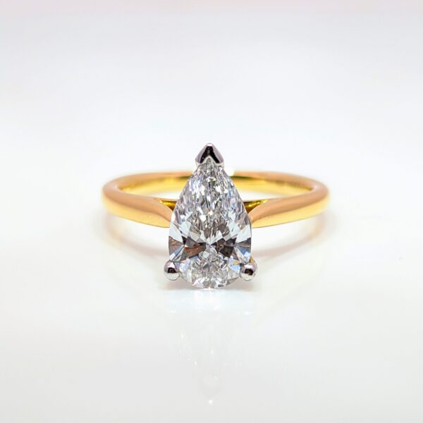 This Pear Shaped Lab Grown Diamond is 1.38cts in size, D Colour and VS1 Clarity and comes with IGI certification.