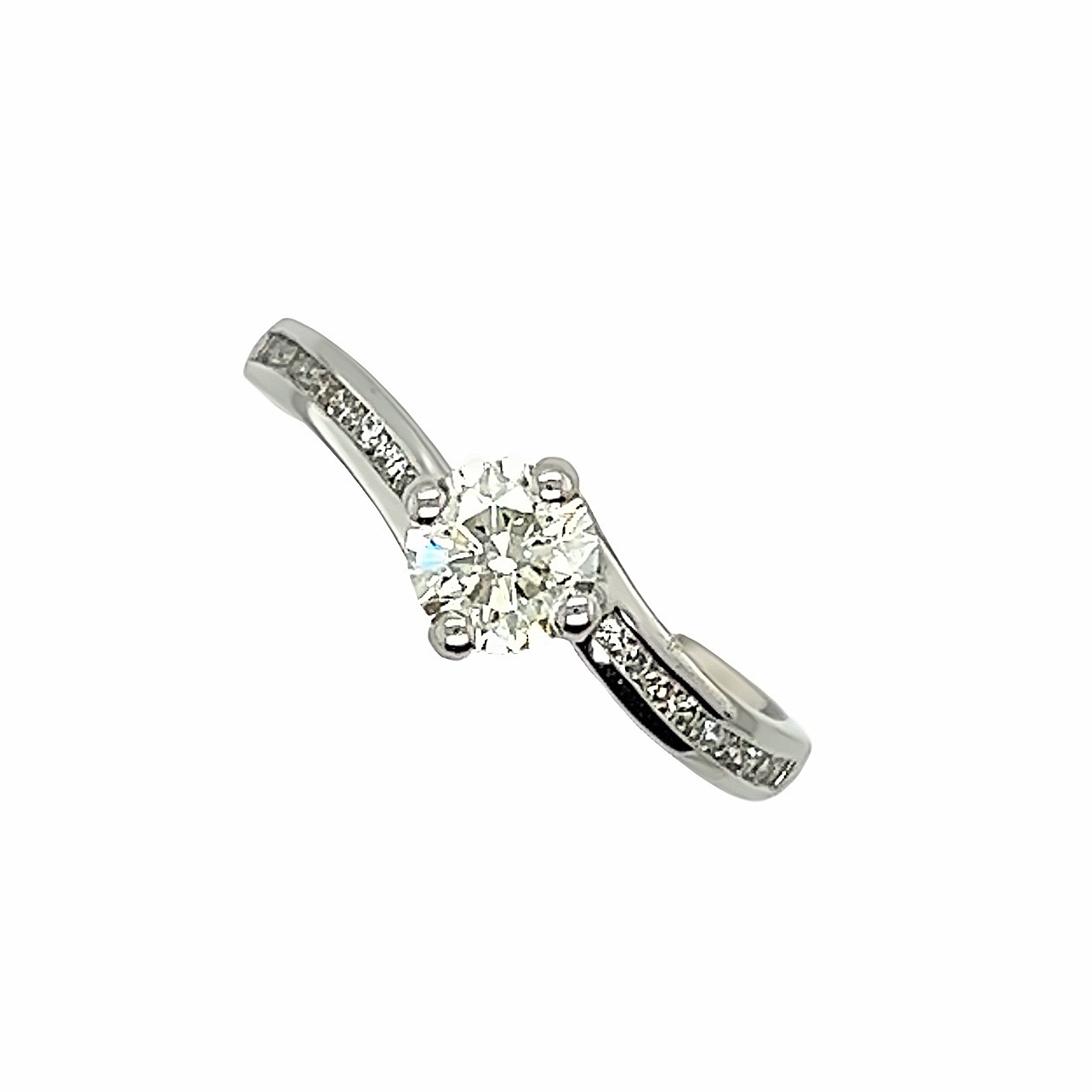18ct-yellow-gold-diamond-and-sapphire-cluster-ring-aleks-jewellers
