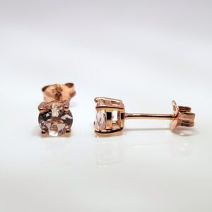 Choose a claw setting for your earrings to enhance their sparkle and securely showcase your gemstones. Discover our Morganite Stud Earrings in 9ct Rose Gold.