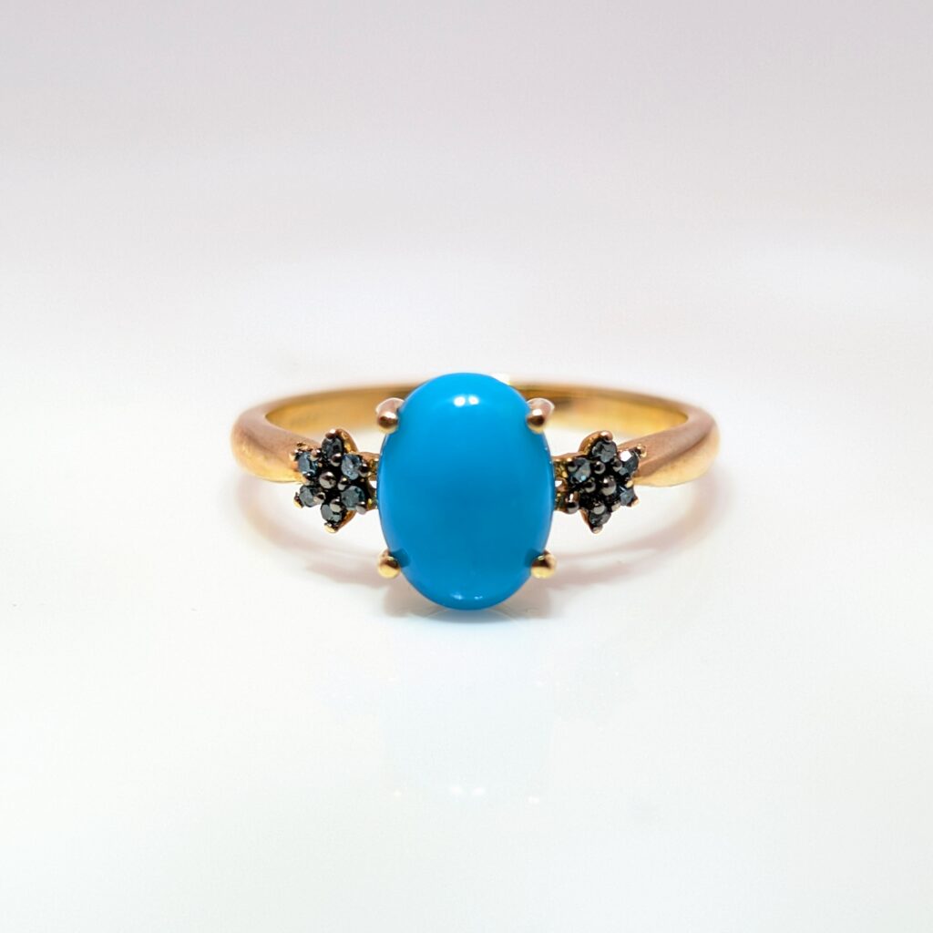 Vintage pre-loved turquoise & sapphire ring in 9k yellow gold