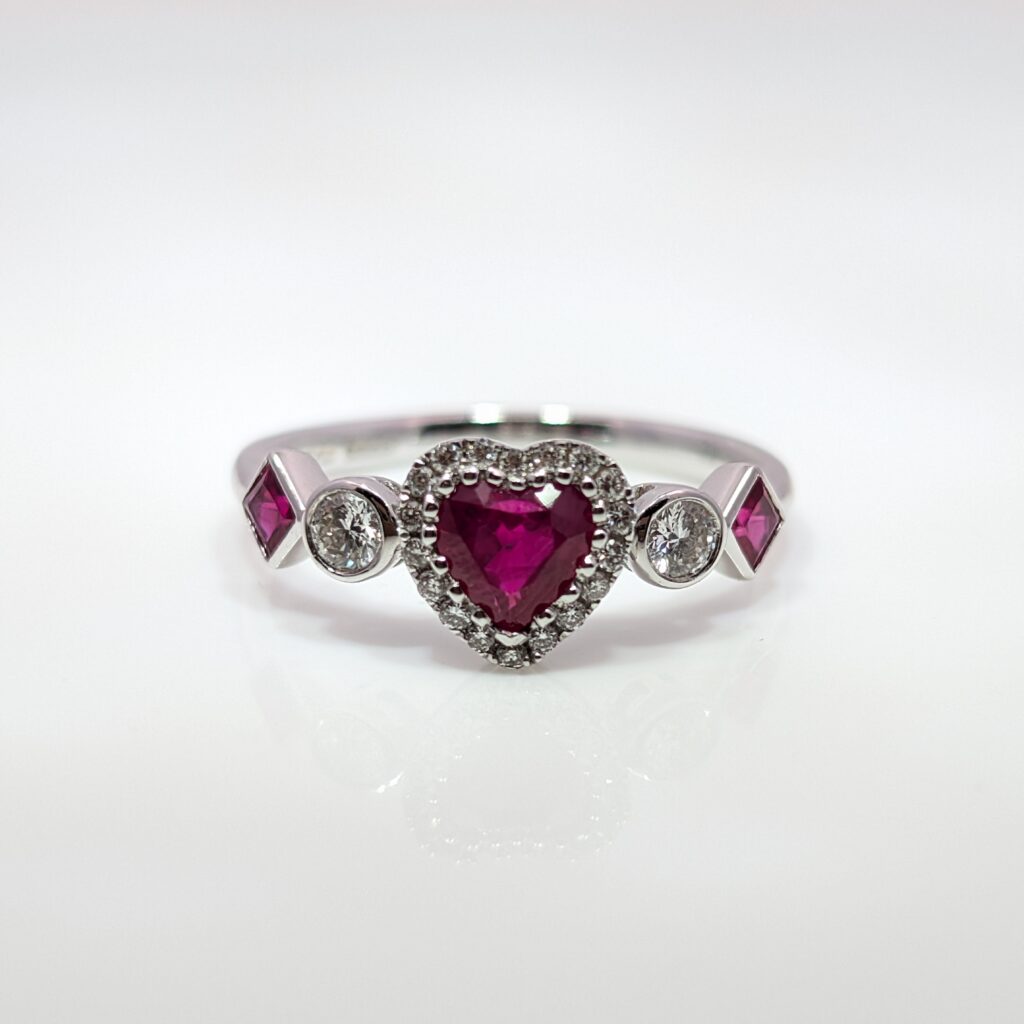 0.84ct Heart-Shaped Ruby Ring 18k White Gold | 20967
