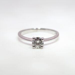 This classic 0.51ct Solitaire Diamond Engagement Ring is set in an 18ct White Gold band.