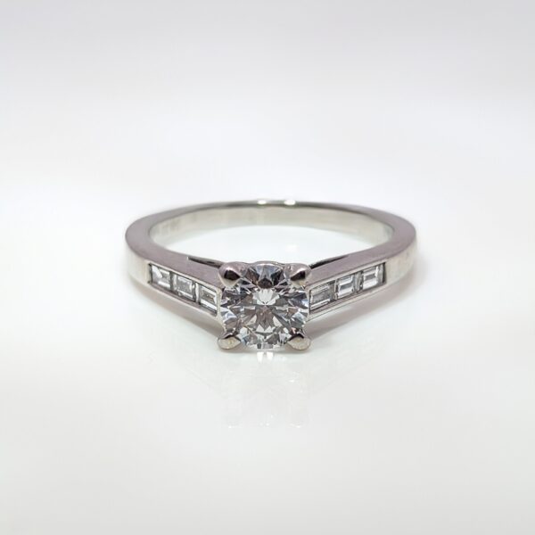 18ct White Gold 0.56cts Round Centre and Baguette Cut Diamonds Shoulders