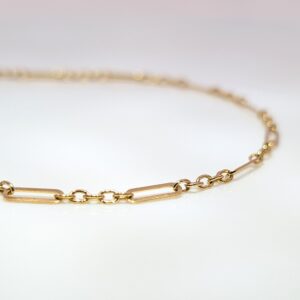 Explore the best timeless bracelets and bangles from Aleks Jewellers. Discover our Delicate Chain Bracelet 9ct Yellow Gold in 7 inches.