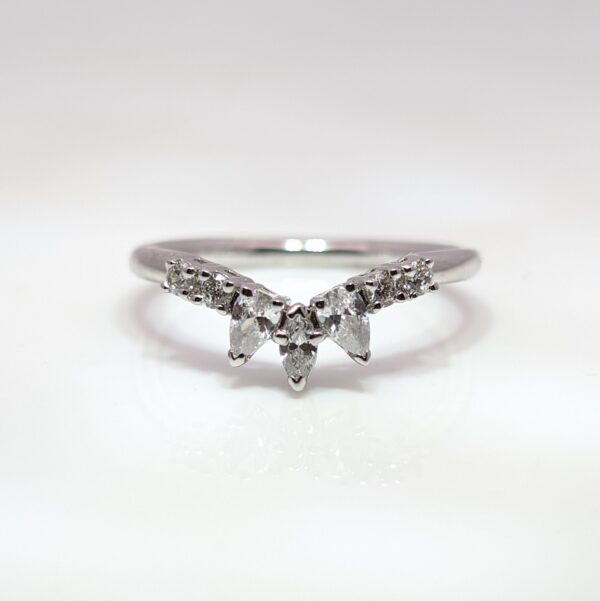 0.40ct Lab-Grown Diamond Shaped Tiara Wedding Ring Platinum | R1