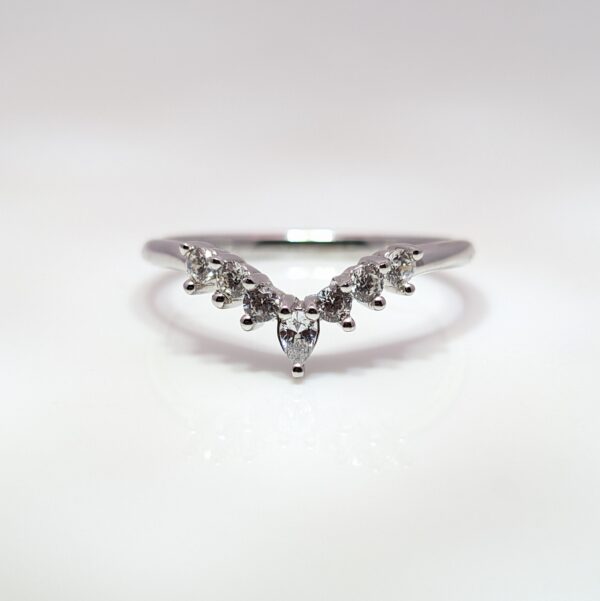0.50ct Lab-Grown Diamond Shaped Tiara Wedding Ring Platinum | R5