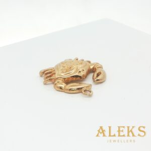 Pre-Loved Crab Charm Pendant 9k Yellow Gold
