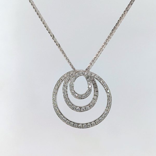 Pre-Loved Diamond Swirl Pendant 18k White Gold | 39962