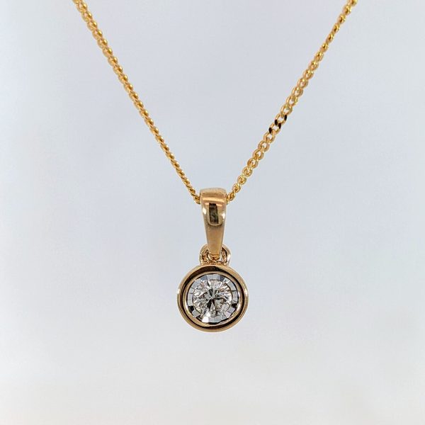 0.17ct Bezel Set Diamond Pendant 9k Yellow Gold | 41118