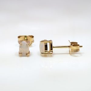 Small Oval Opal Stud Earrings 9k Yellow Gold | 41249