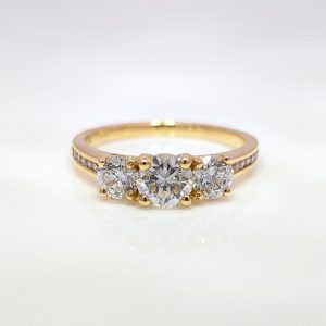 1.75ct Trilogy Round Brilliant Cut Diamond Ring with Diamond Shoulders 18k Yellow Gold | 34660