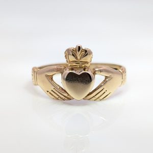 Pre-Loved Gents Cladagh Ring 9k Yellow Gold | 40109