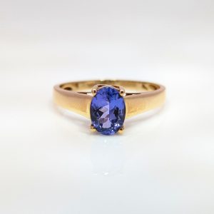 Pre-Loved Oval Tanzanite Ring 18k Yellow Gold | 41942