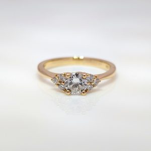 0.65ct Trilogy Round Brilliant Cut Diamond Ring with Diamond Shoulders 18k Yellow Gold | 42417