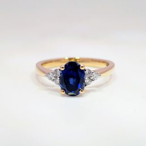 8x6 Oval Lab-Grown Sapphire and Diamond Engagement Ring 9k Yellow Gold | 43693