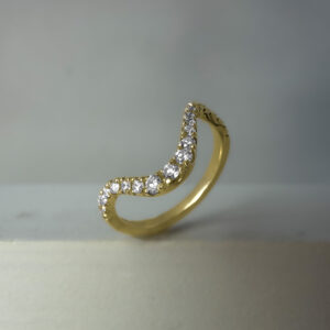 0.30ct Lab-Grown Diamond Curved Wedding Band 18k Yellow Gold | 43722