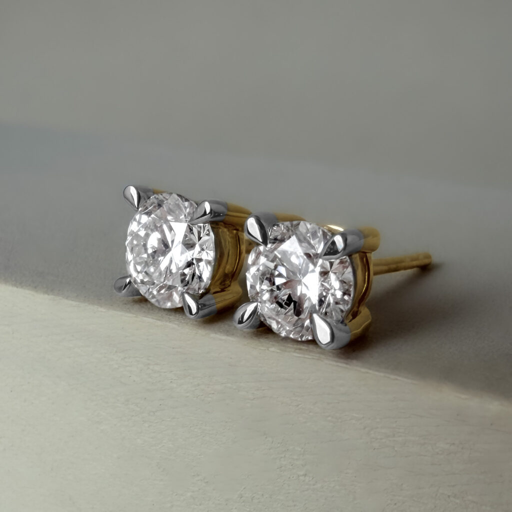 1.07ct Lab-Grown Diamond Stud Earrings 18k Yellow Gold | 43639