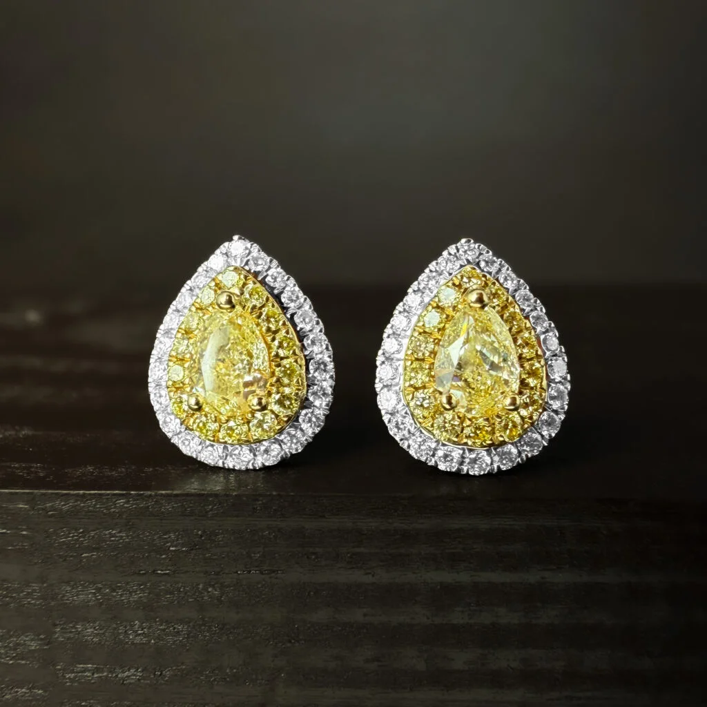 Pre-Loved Yellow and White Diamond Pear Cut Stud Earrings 18k White Gold | 43947